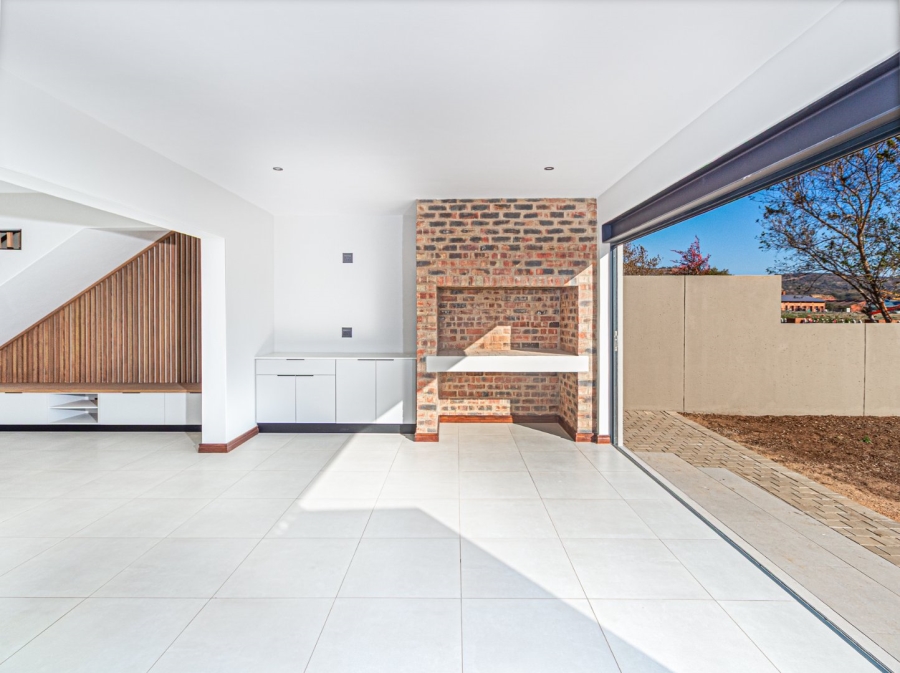 4 Bedroom Property for Sale in Landsmeer Residential Estate North West